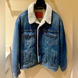 Levis Men’s Jean Jacket - Insulated